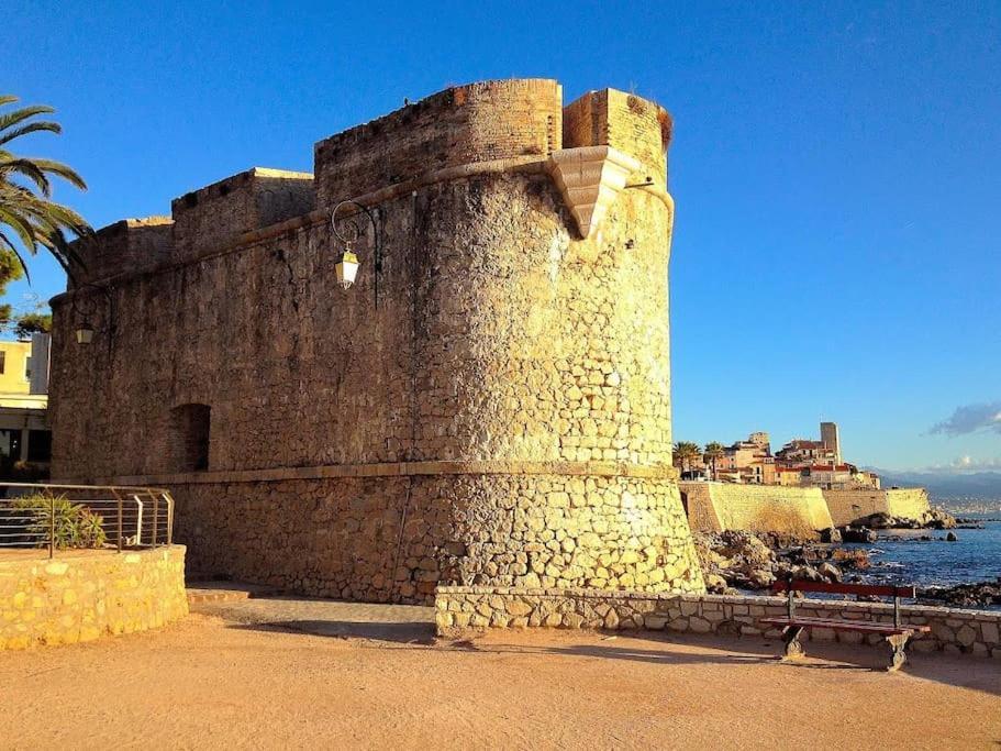 Ravissant Studio Au Coeur Du Vieil Antibes Esterno foto